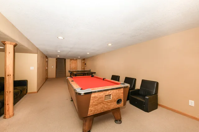 $589,900 | 17615 Continental Drive, Brookfield, WI 53045