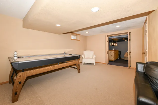 $589,900 | 17615 Continental Drive, Brookfield, WI 53045