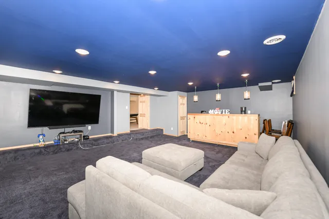 $589,900 | 17615 Continental Drive, Brookfield, WI 53045