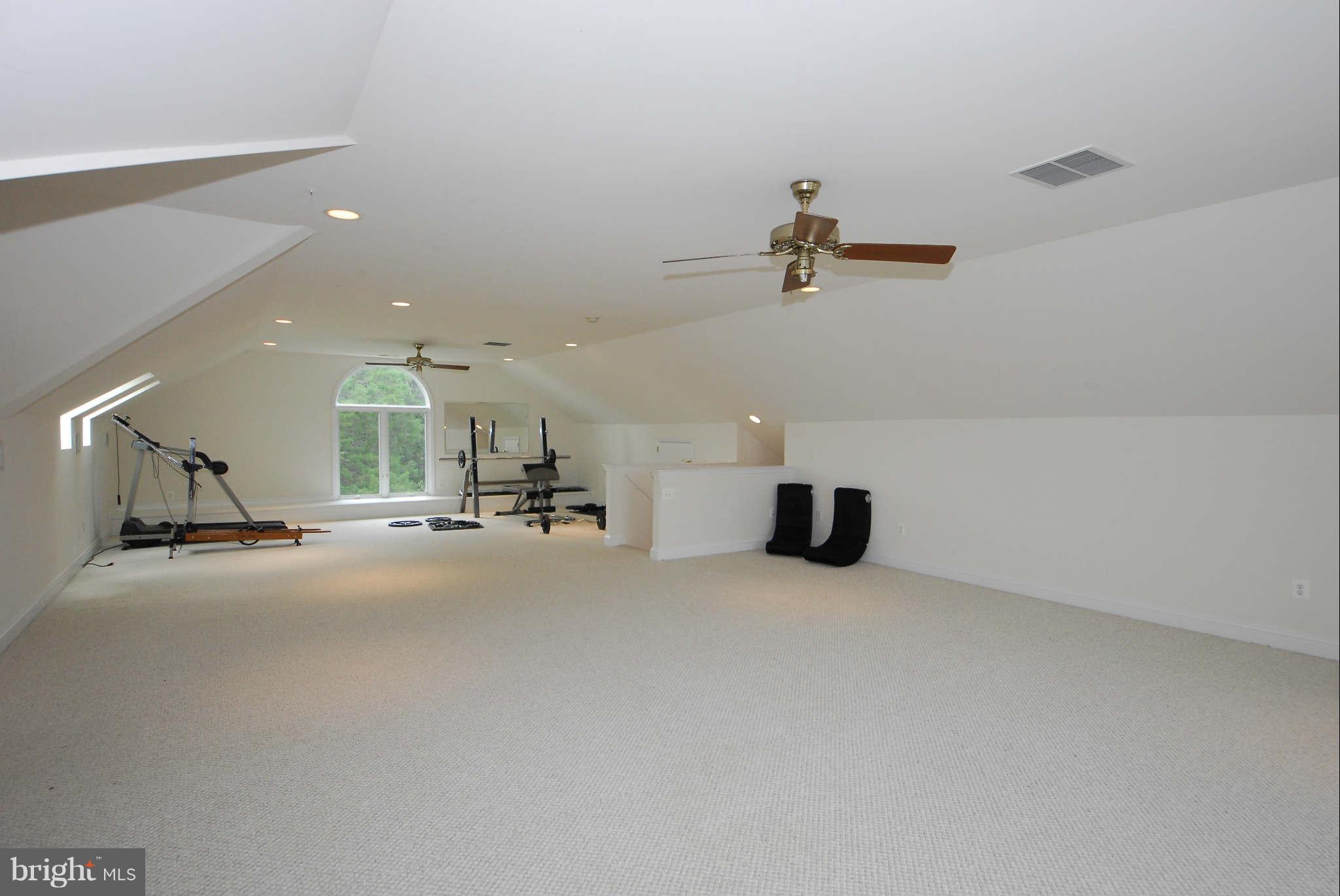 464 Cedar Haven Road Arnold, MD 21012 - Photo 22 of 28 Top level playroom/home office could be BR + bath
