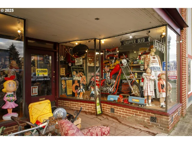 $567,000 | 233 East I Street, Vernonia, OR 97064