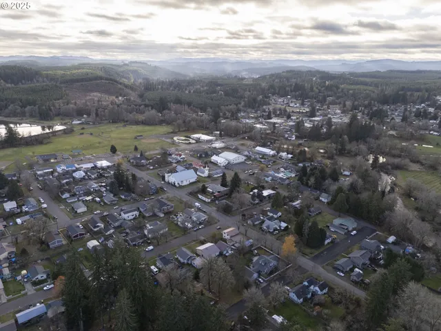 $567,000 | 233 East I Street, Vernonia, OR 97064