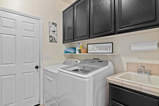 a view of a storage & utility room