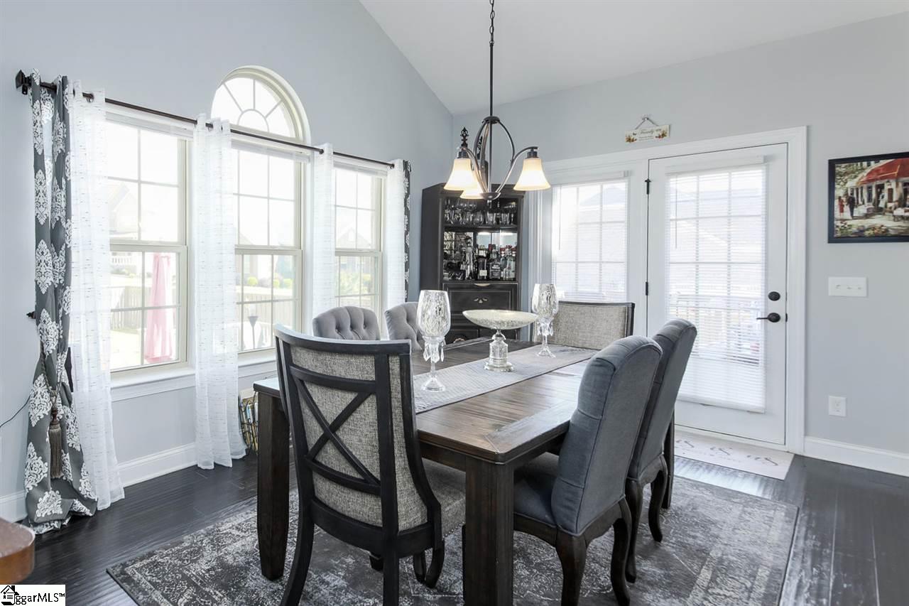 401 Pawleys Drive Simpsonville, SC 29681 - Photo 11 of 32