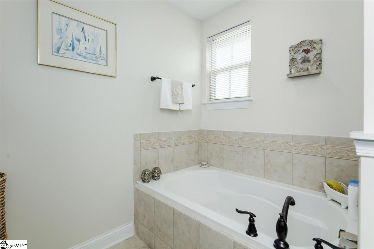 401 Pawleys Drive Simpsonville, SC 29681 - Photo 20 of 32