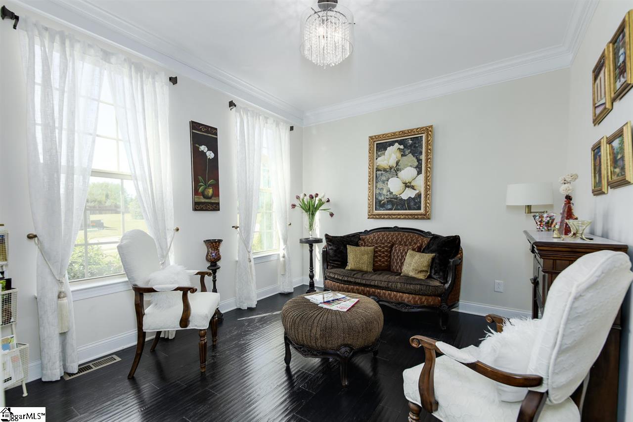 401 Pawleys Drive Simpsonville, SC 29681 - Photo 7 of 32