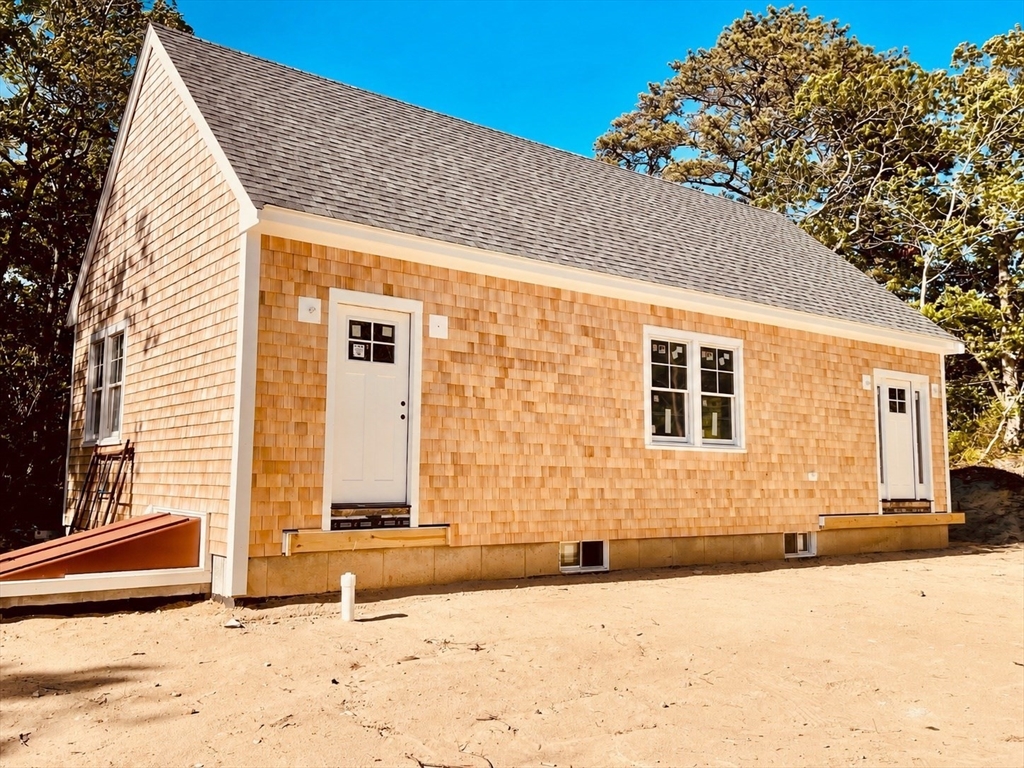 6 Laura's Way Edgartown, MA 02539 - Photo 9 of 9