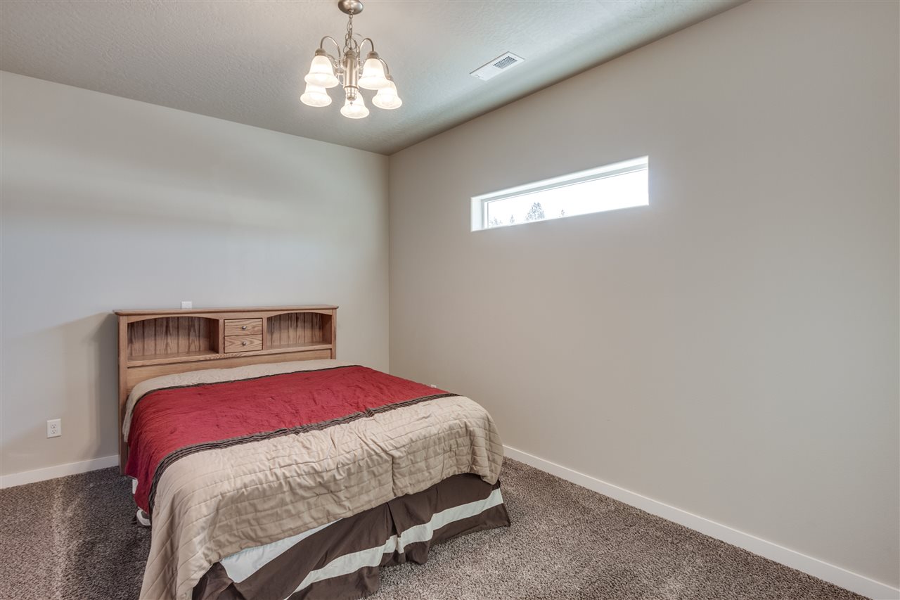 17216 North Nevada Lane Colbert, WA 99005 - Photo 15 of 20 Gallery Image 15