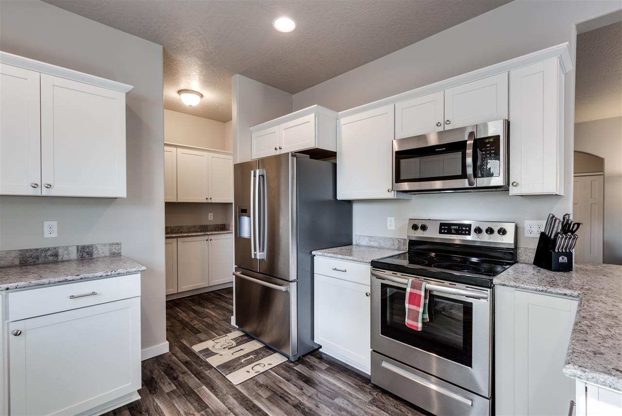 17216 North Nevada Lane Colbert, WA 99005 - Photo 4 of 20 Gallery Image 4