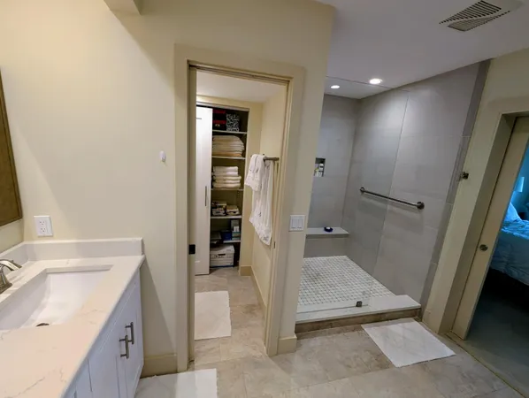 $300,000 | 11247 Bannock Avenue, Boynton Beach, FL 33437