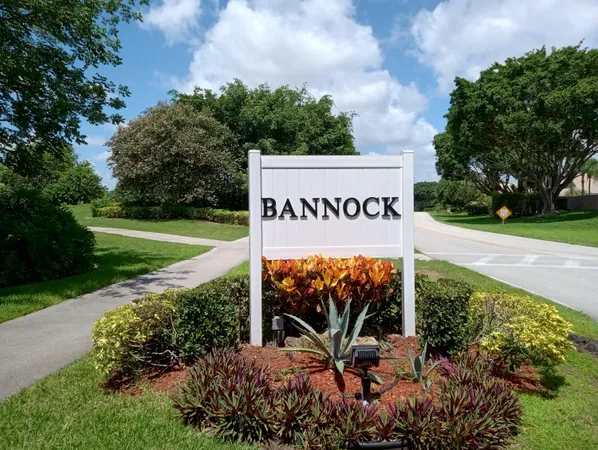 $300,000 | 11247 Bannock Avenue, Boynton Beach, FL 33437