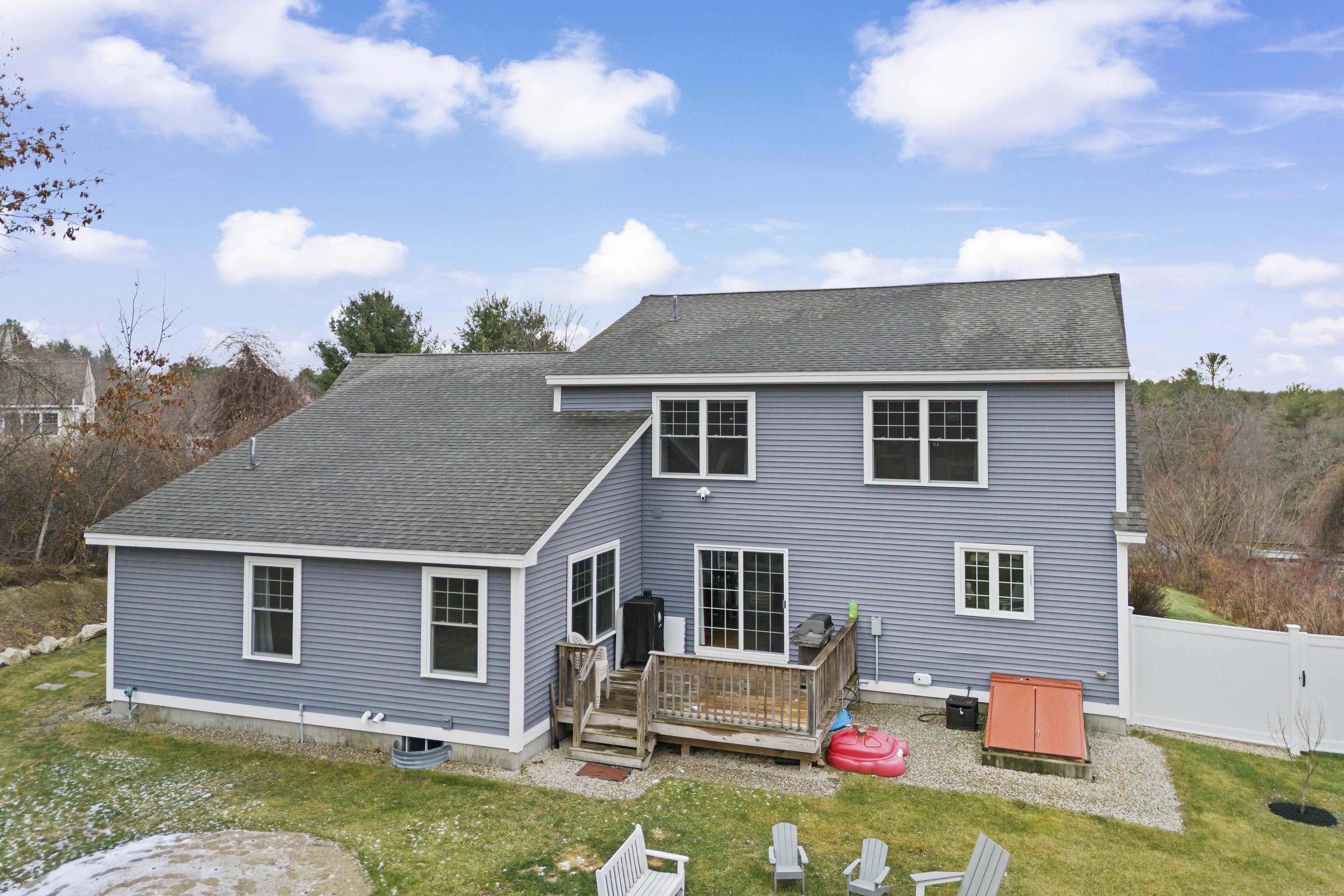 33 Grouse Run Pelham, NH 03076 - Photo 8 of 58 Gallery Image 8