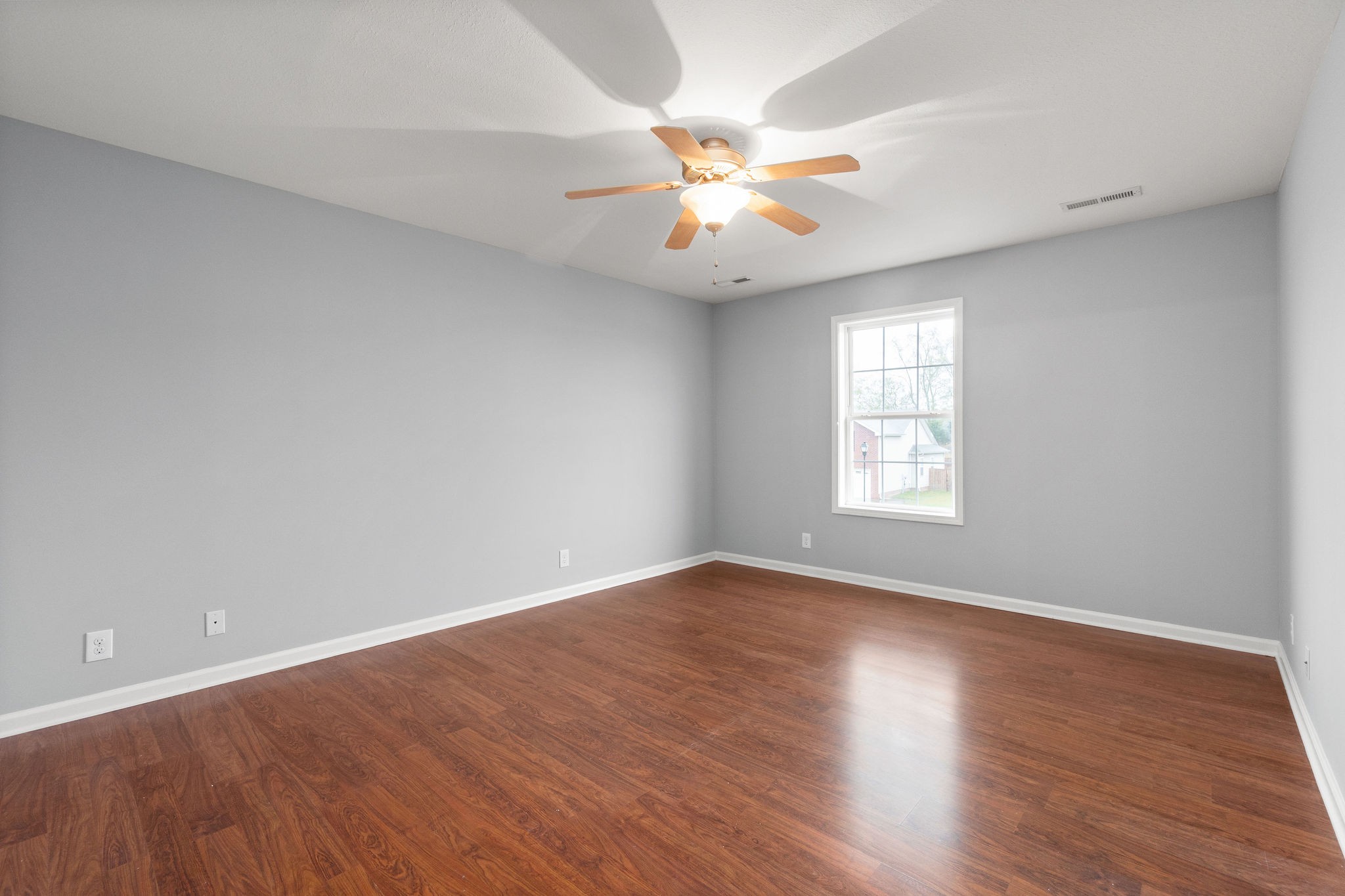 1817 Abrams Road Clarksville, TN 37042 - Photo 21 of 36 Gallery Image 21