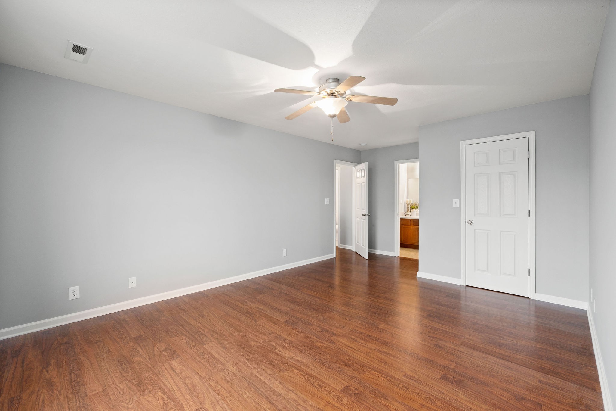 1817 Abrams Road Clarksville, TN 37042 - Photo 22 of 36 Gallery Image 22