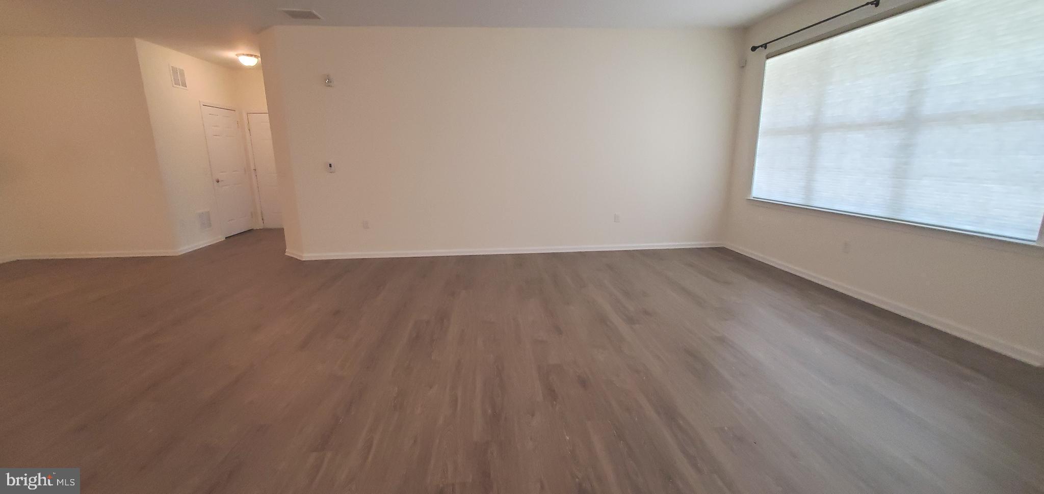 615 Timberlake Drive Ewing, NJ 08618 - Photo 11 of 22 Livingroom