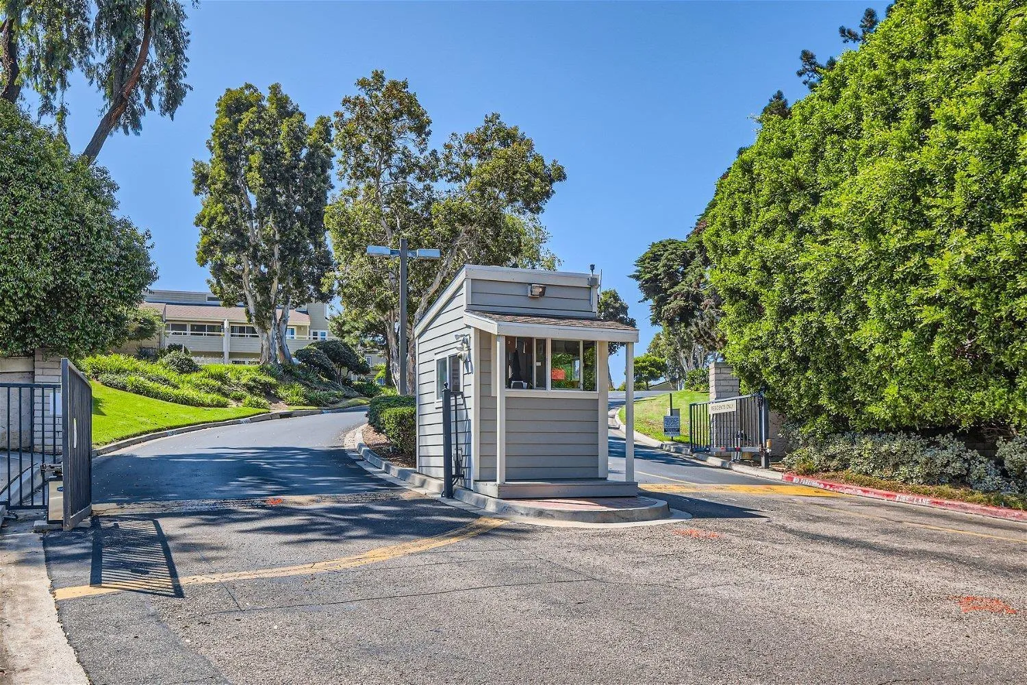 1812 Wilton Road Encinitas, CA 92024 - Photo 23 of 26 a view of a house with a yard and a garage