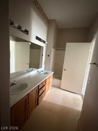$1,300 | 10245 South Maryland Parkway, Unit 261, Las Vegas, NV 89183
