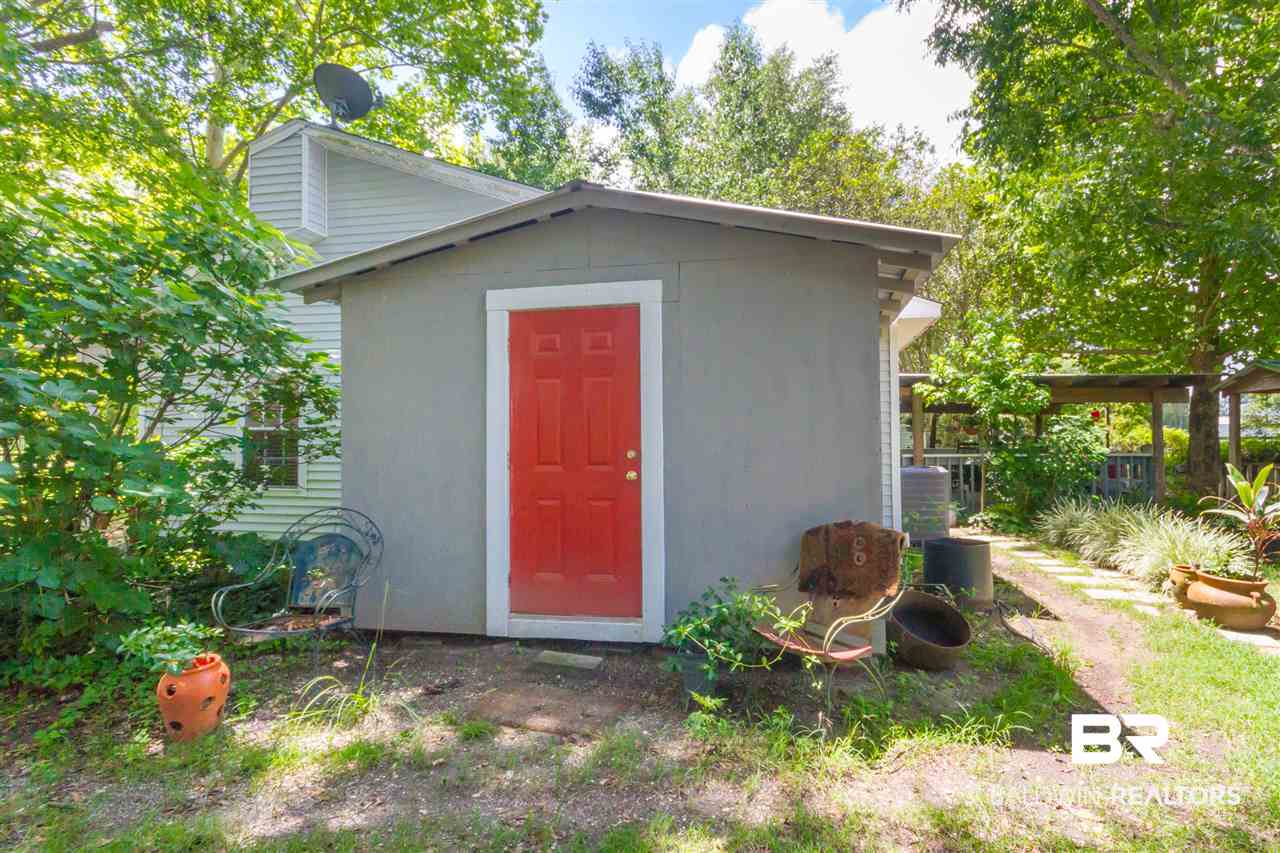 17155 Bemis Lane Elberta, AL 36530 - Photo 17 of 29 8' X 12', WATER HEATER