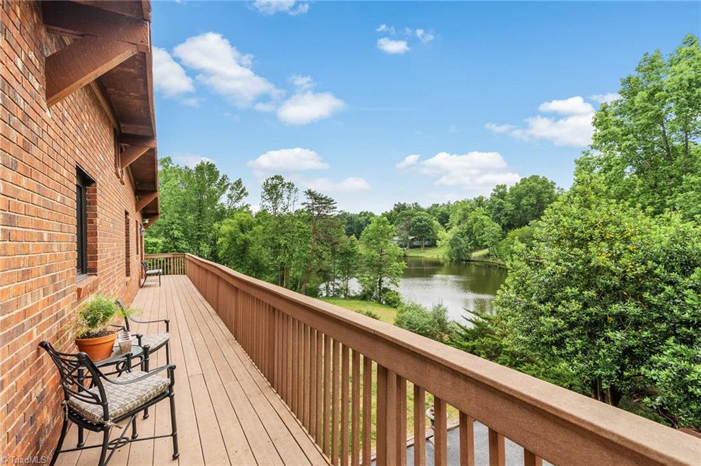 412 Cascade Drive High Point, NC 27265 - Photo 12 of 30 Gallery Image 12