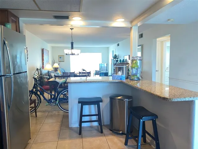 $2,500 | 5575 Gulf Boulevard, Unit 335, St. Pete Beach, FL 33706