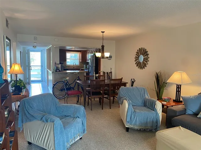 $2,500 | 5575 Gulf Boulevard, Unit 335, St. Pete Beach, FL 33706