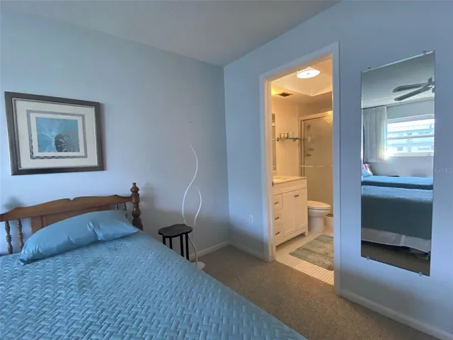 $2,500 | 5575 Gulf Boulevard, Unit 335, St. Pete Beach, FL 33706