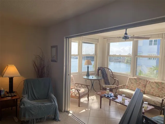 $2,500 | 5575 Gulf Boulevard, Unit 335, St. Pete Beach, FL 33706