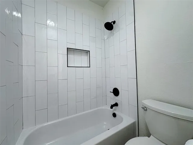 $424,900 | 7514 Amesbury Lane, Rowlett, TX 75089