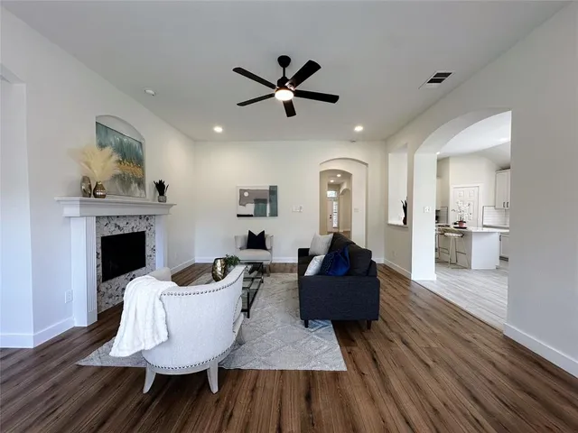 $424,900 | 7514 Amesbury Lane, Rowlett, TX 75089