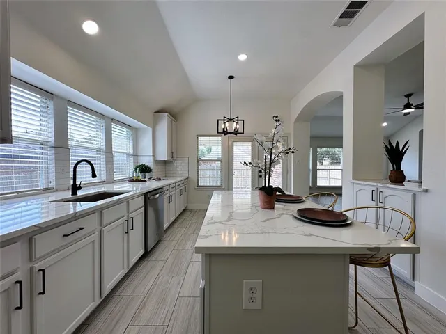 $424,900 | 7514 Amesbury Lane, Rowlett, TX 75089