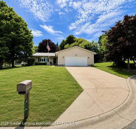 $324,900 | 112 Wedgewood Drive, Charlotte, MI 48813