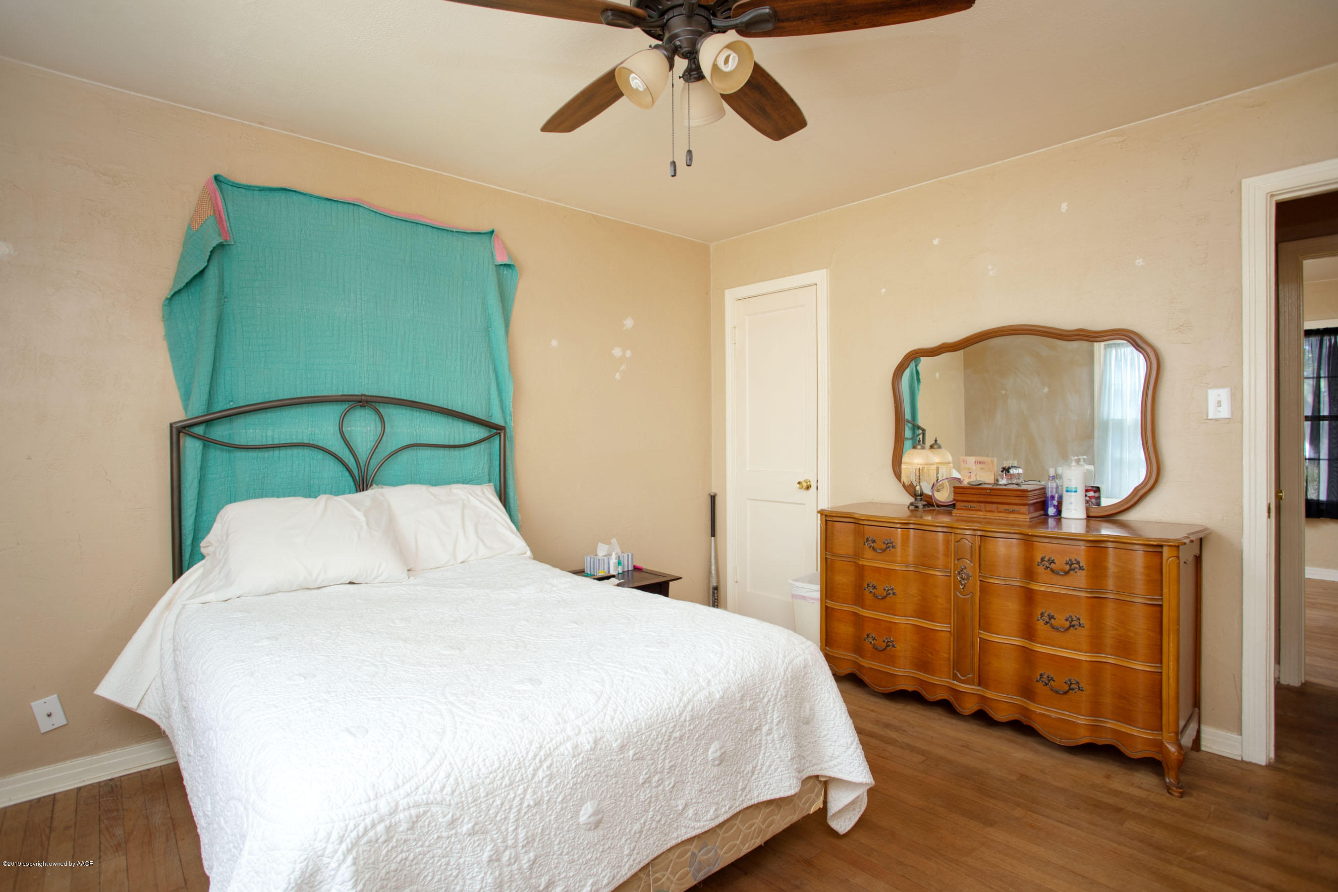 4210 South Hughes Street Amarillo, TX 79110 - Photo 15 of 18 Bedroom #2 view 1