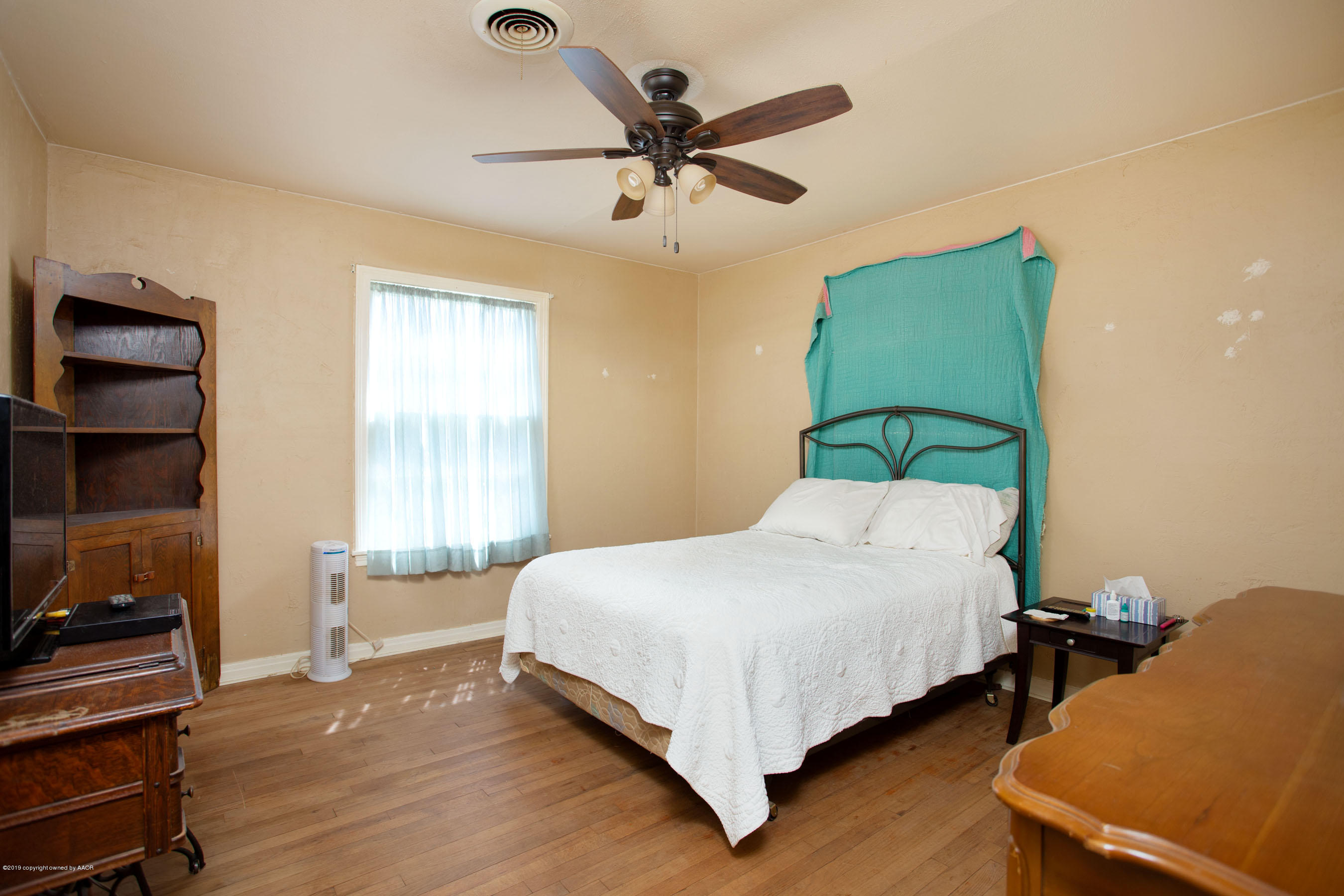 4210 South Hughes Street Amarillo, TX 79110 - Photo 16 of 18 Bedroom #2 view 2