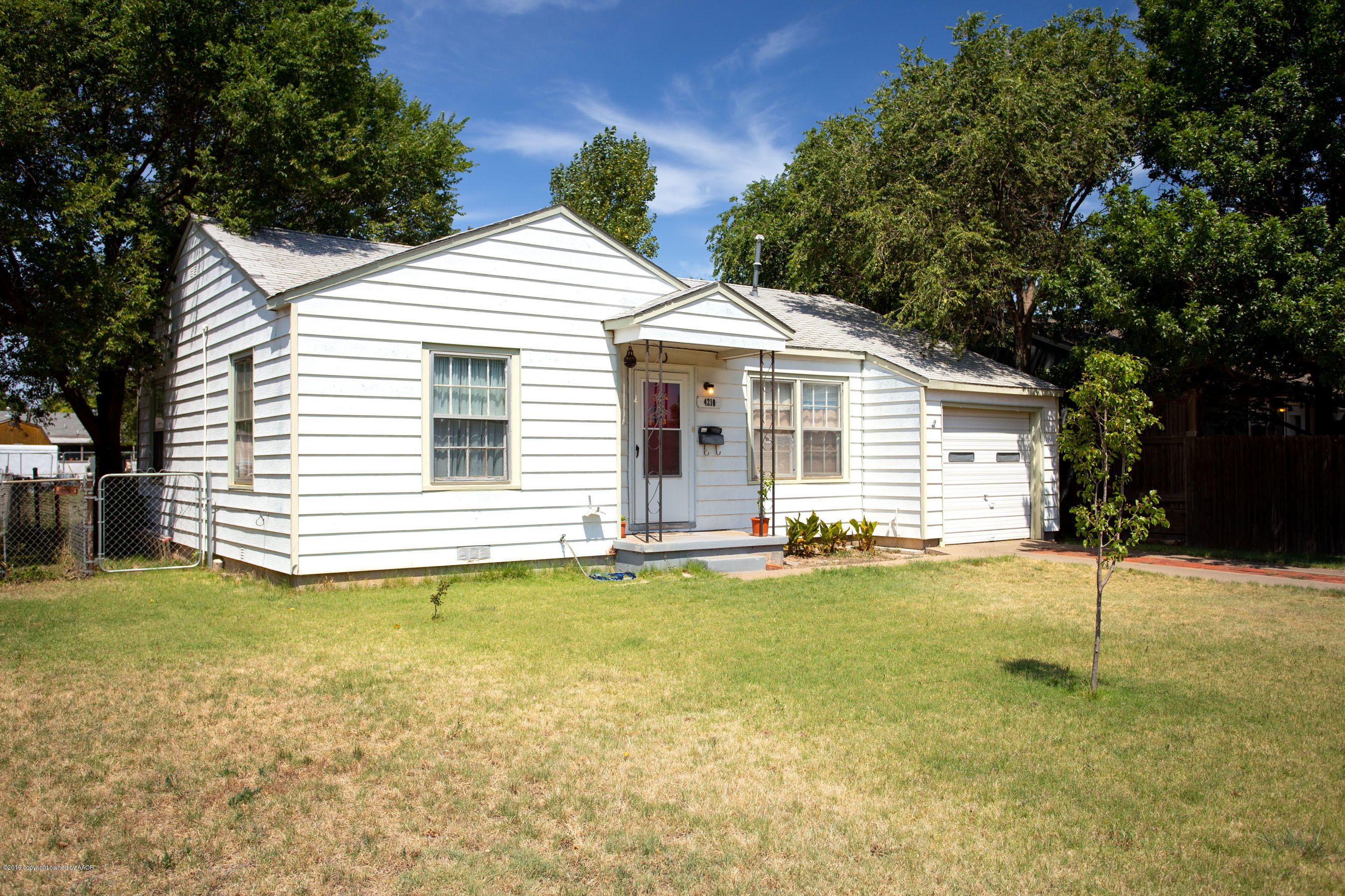 4210 South Hughes Street Amarillo, TX 79110 - Photo 2 of 18 Front of house view2