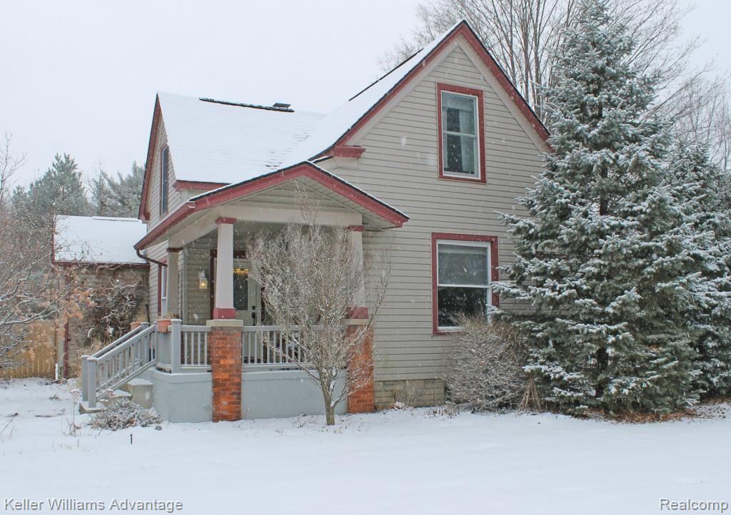Front Exterior 1.jpg