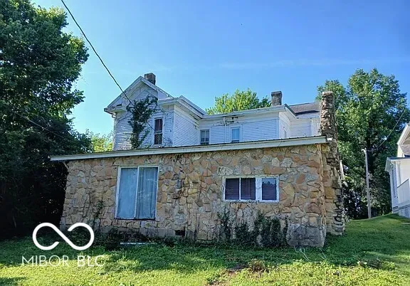 $89,000 | 330 East Central Avenue, Greensburg, IN 47240