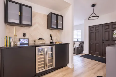$949,900 | 1030 Northwest 95th Terrace, Plantation, FL 33322