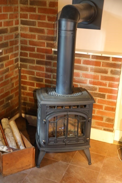 12 Gardner Road Templeton, MA 01468 - Photo 4 of 8 Gallery Image 4