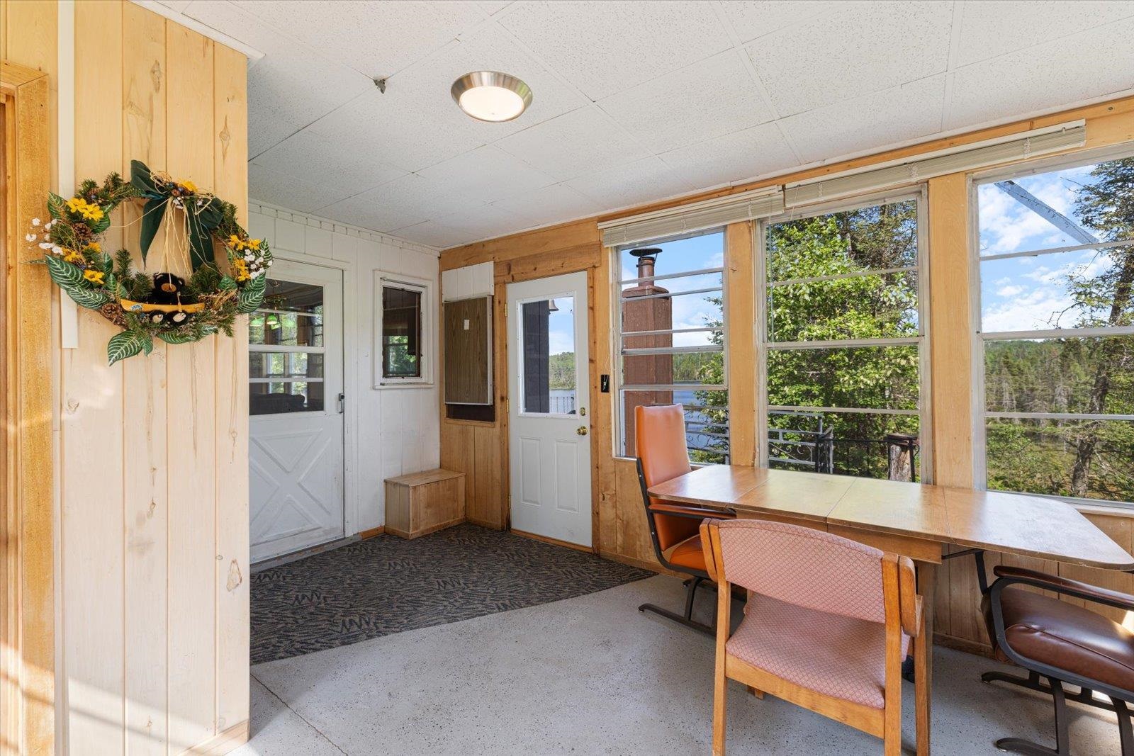 9420 Vollmer Drive Isabella, MN 55607 - Photo 22 of 37 View of sunroom / solarium