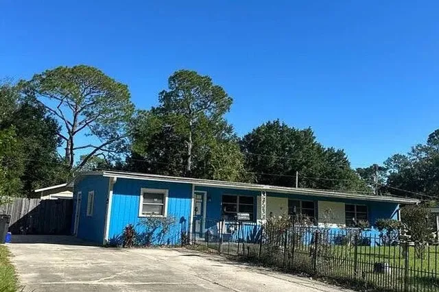 $5,000 | 2913 Northeast 14th Drive, Gainesville, FL 32609