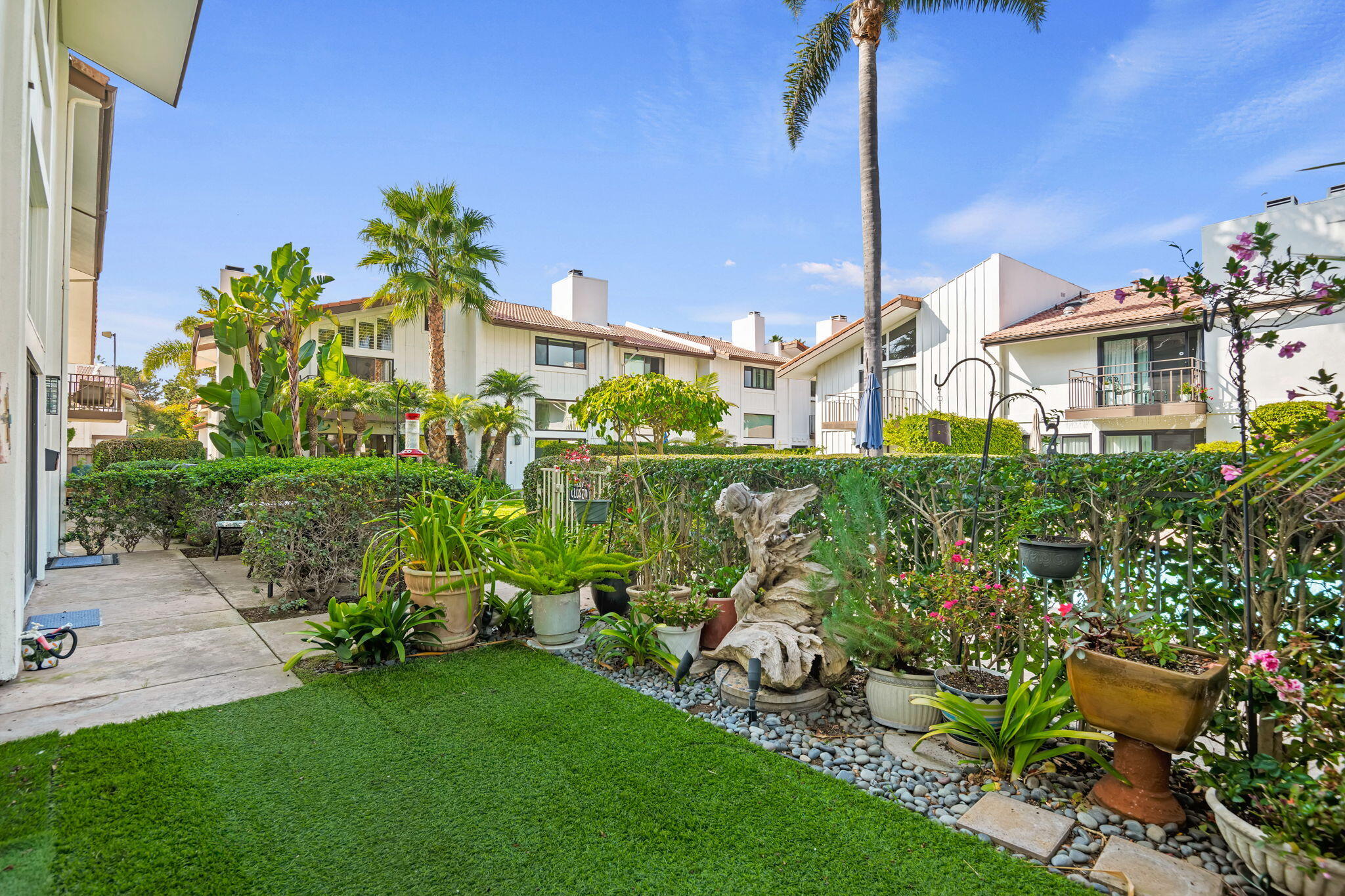 659 Del Parque Drive, Unit E Santa Barbara, CA 93103 - Photo 3 of 32 a view of yard with green space