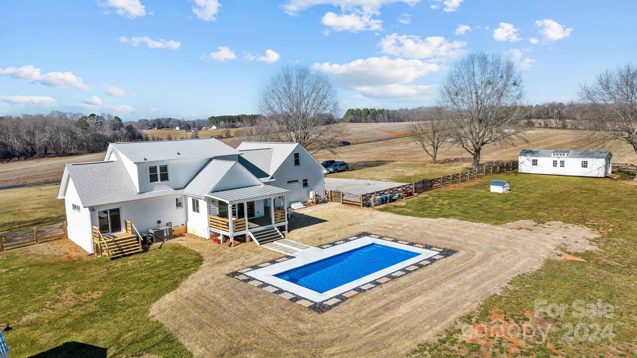 1692 Owls Den Road Lincolnton, NC 28092 - Photo 4 of 30 Gallery Image 4