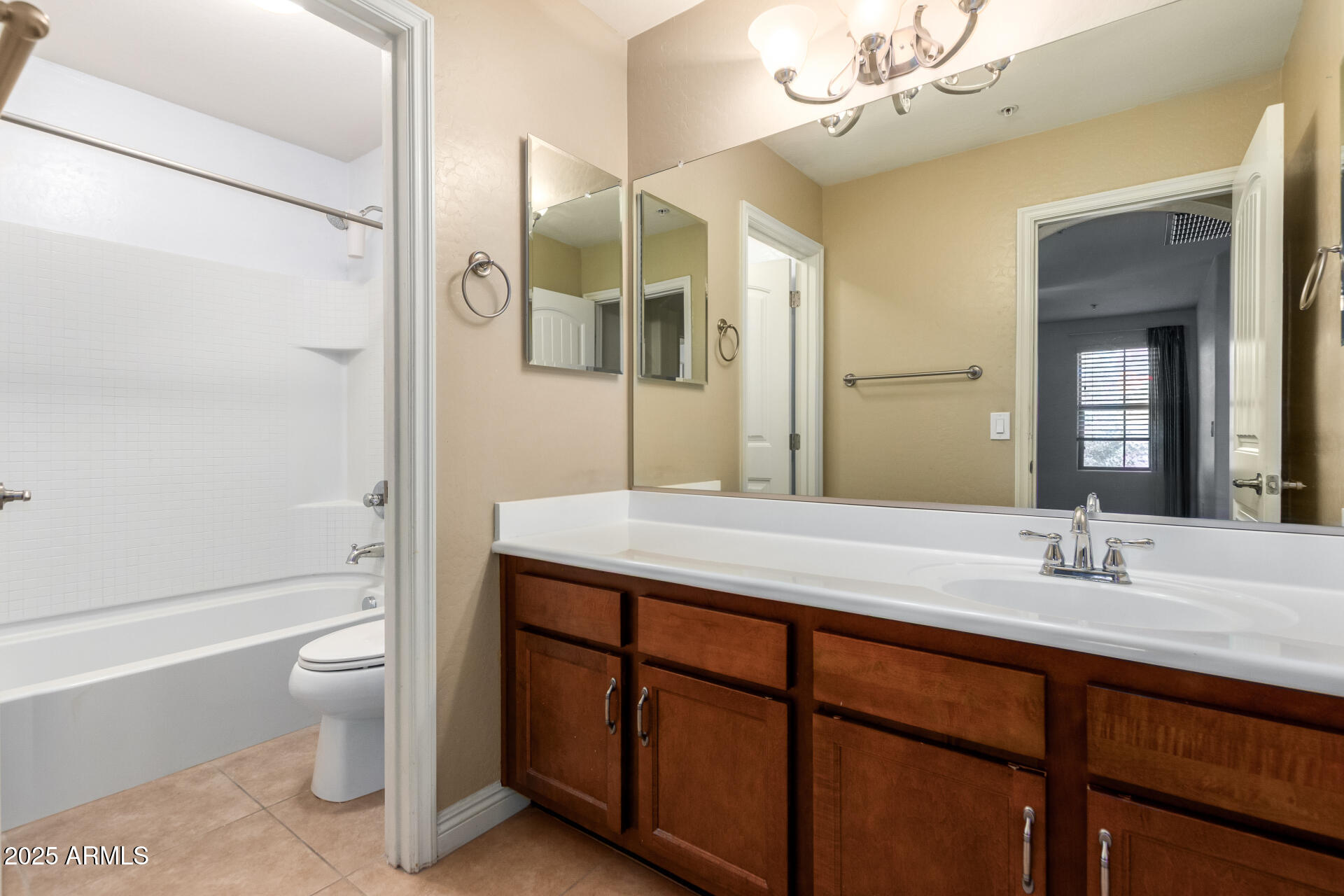 20977 West Hamilton Street Buckeye, AZ 85396 - Photo 26 of 53 Upstairs bath 2