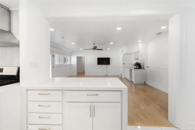 $1,325,000 | 10214 Woodruff Avenue, Downey, CA 90241