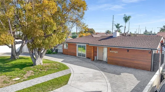 $1,325,000 | 10214 Woodruff Avenue, Downey, CA 90241