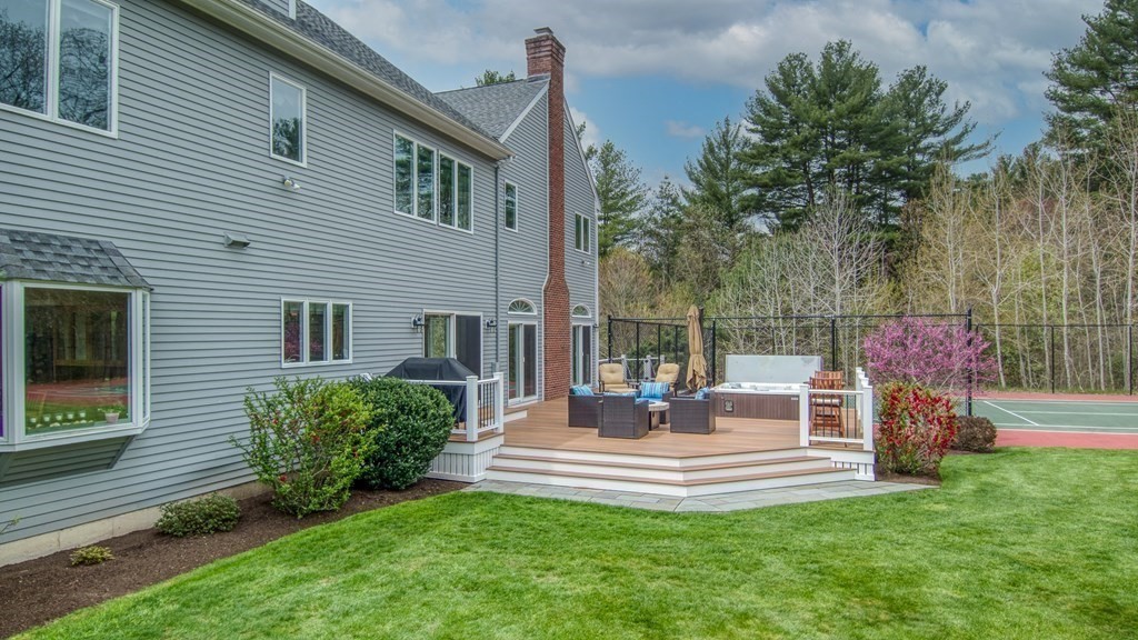 35 Battle Flagg Road Bedford, MA 01730 - Photo 35 of 42