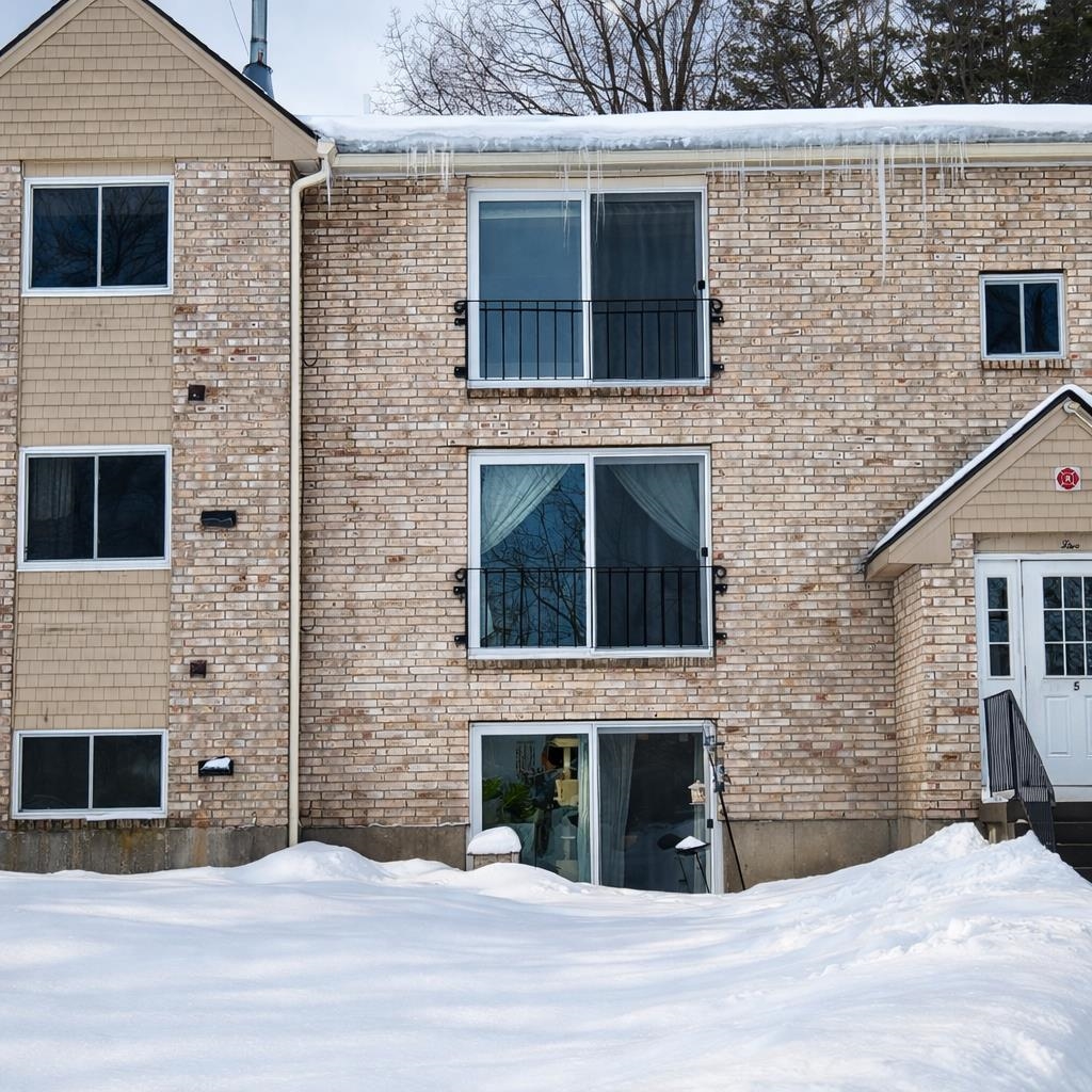 5 Brookside Drive, Unit 9 Exeter, NH 03833 - Photo 18 of 21