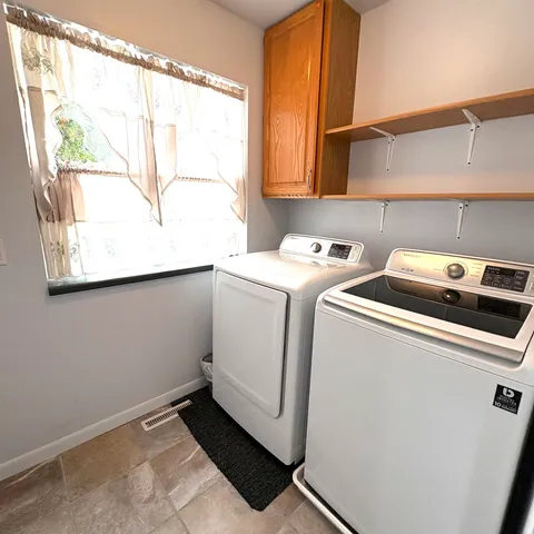 $374,900 | 529 Kings Lynn Road, Stoughton, WI 53589