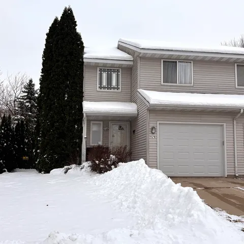 $374,900 | 529 Kings Lynn Road, Stoughton, WI 53589