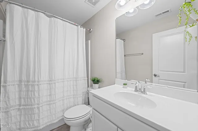 $839,000 | 1880 Woodall Crest Drive, Apex, NC 27502